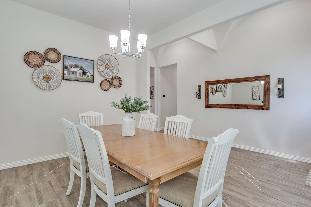 Bunker Hill Dr, Burleson, TX 76028