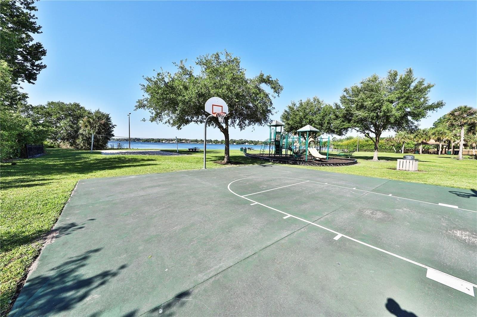 Fox Valley Dr, Longwood, FL 32779