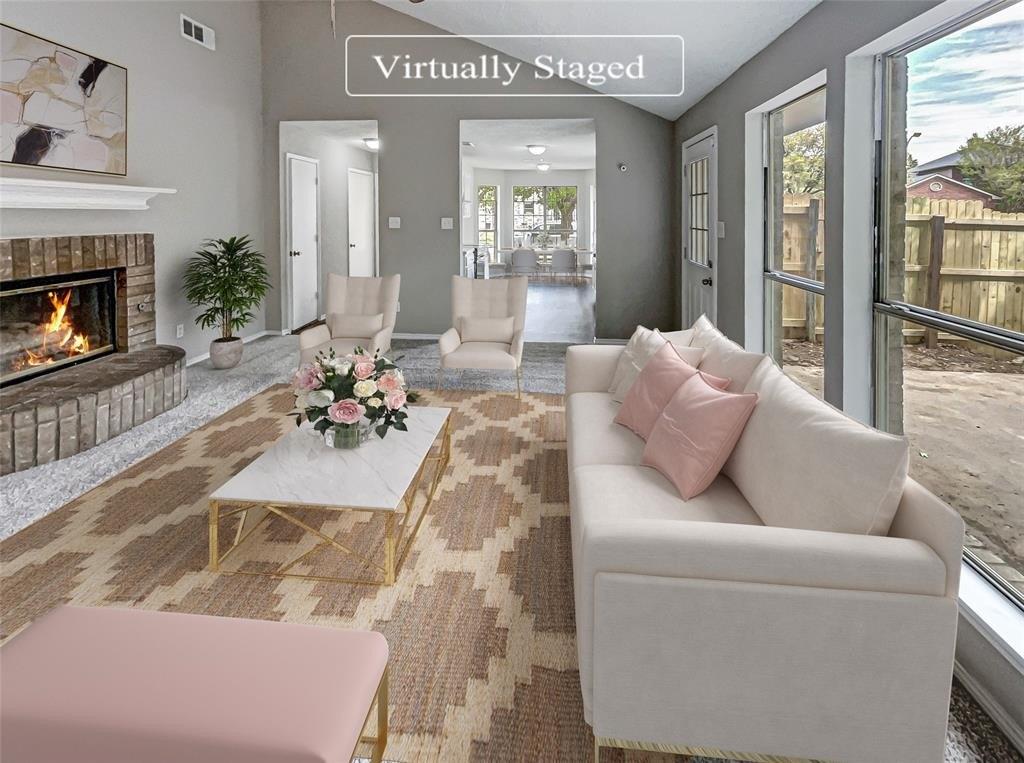 Summerset Dr, Fort Worth, TX 76126