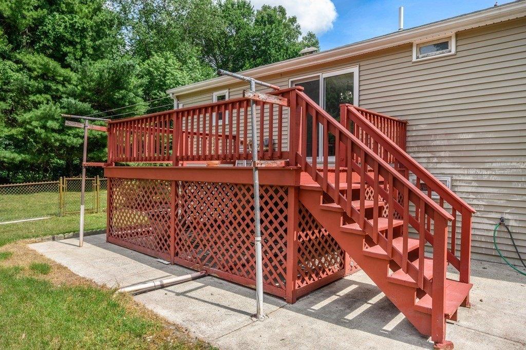 Murphy Rd, Hudson, MA 01749
