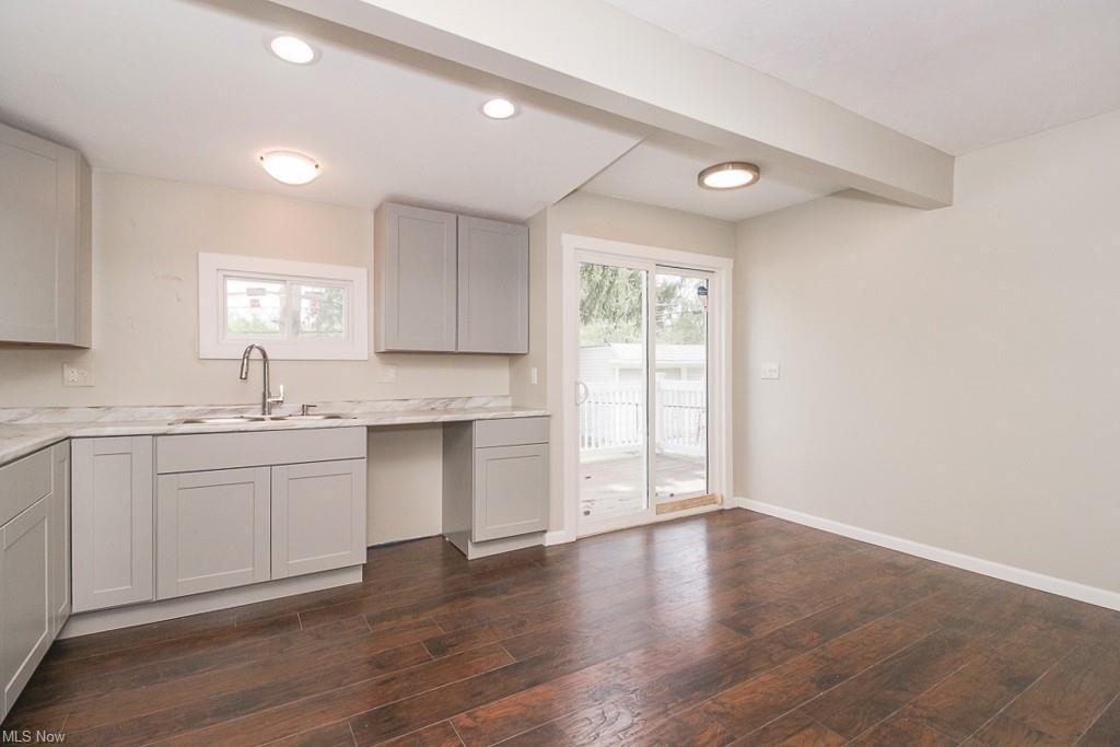 Maple Heights Blvd, Maple Heights, OH 44137