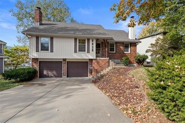 Laurel Ave, Kansas City, MO 64138