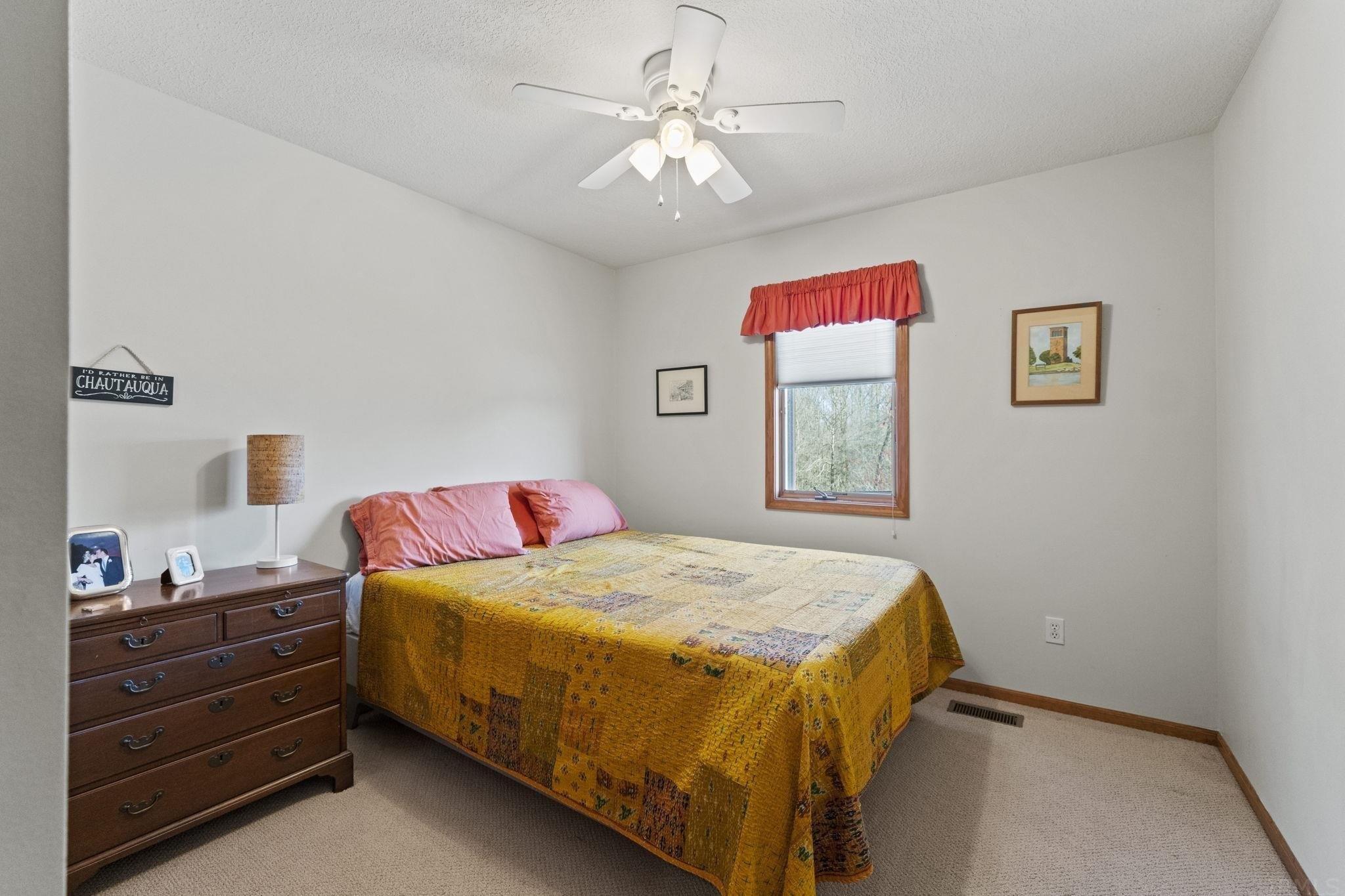 Currie Hill Ct, Fort Wayne, IN 46804