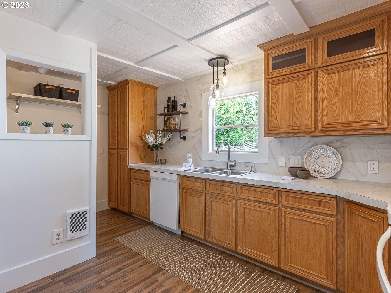 B St, Washougal, WA 98671