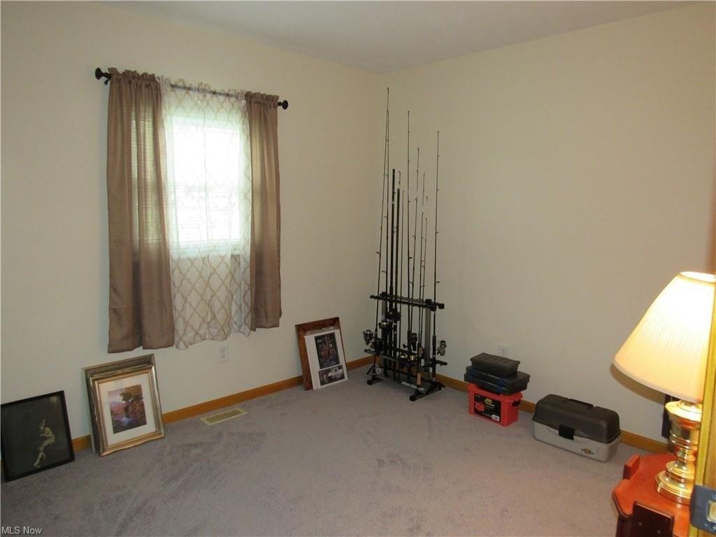 Forest Rd, Mentor, OH 44060