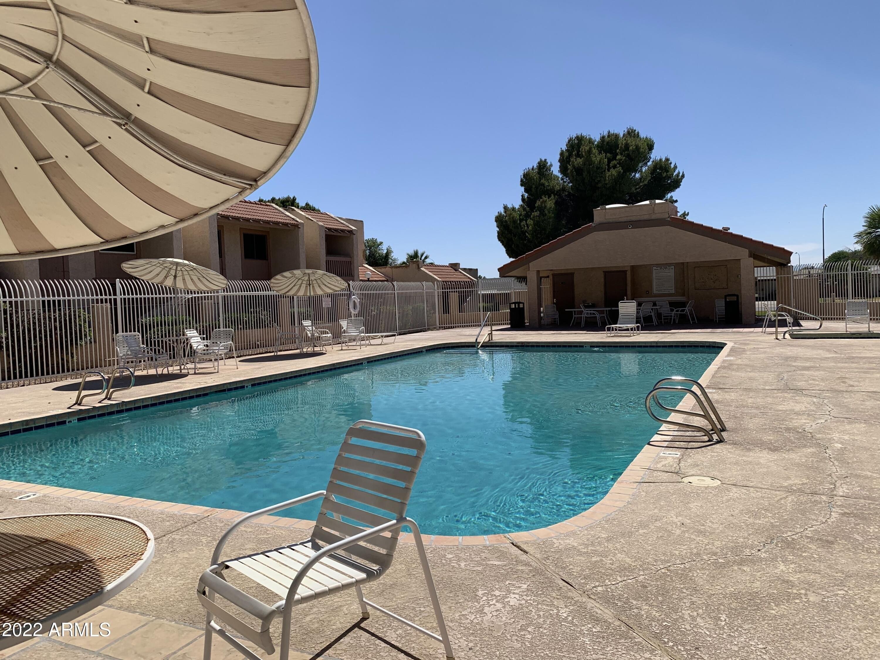 N 55th Ave, Glendale, AZ 85302