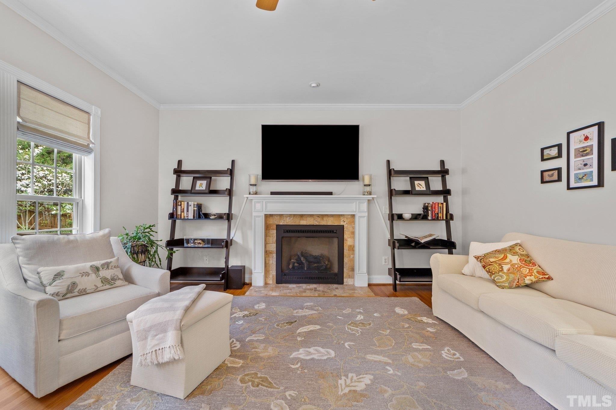Moultonboro Ave, Wake Forest, NC 27587