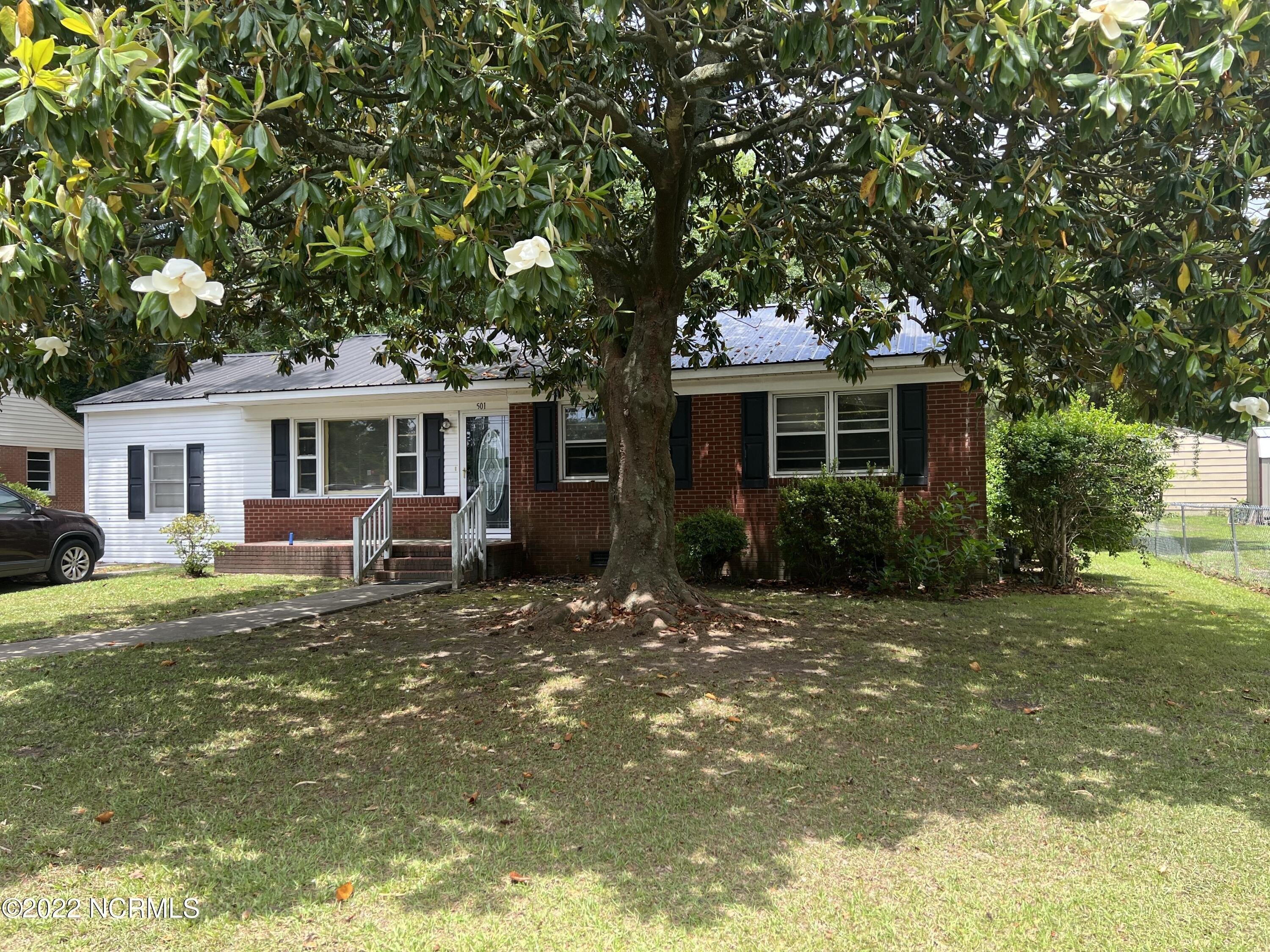 Pittman Dr, Greenville, NC 27834