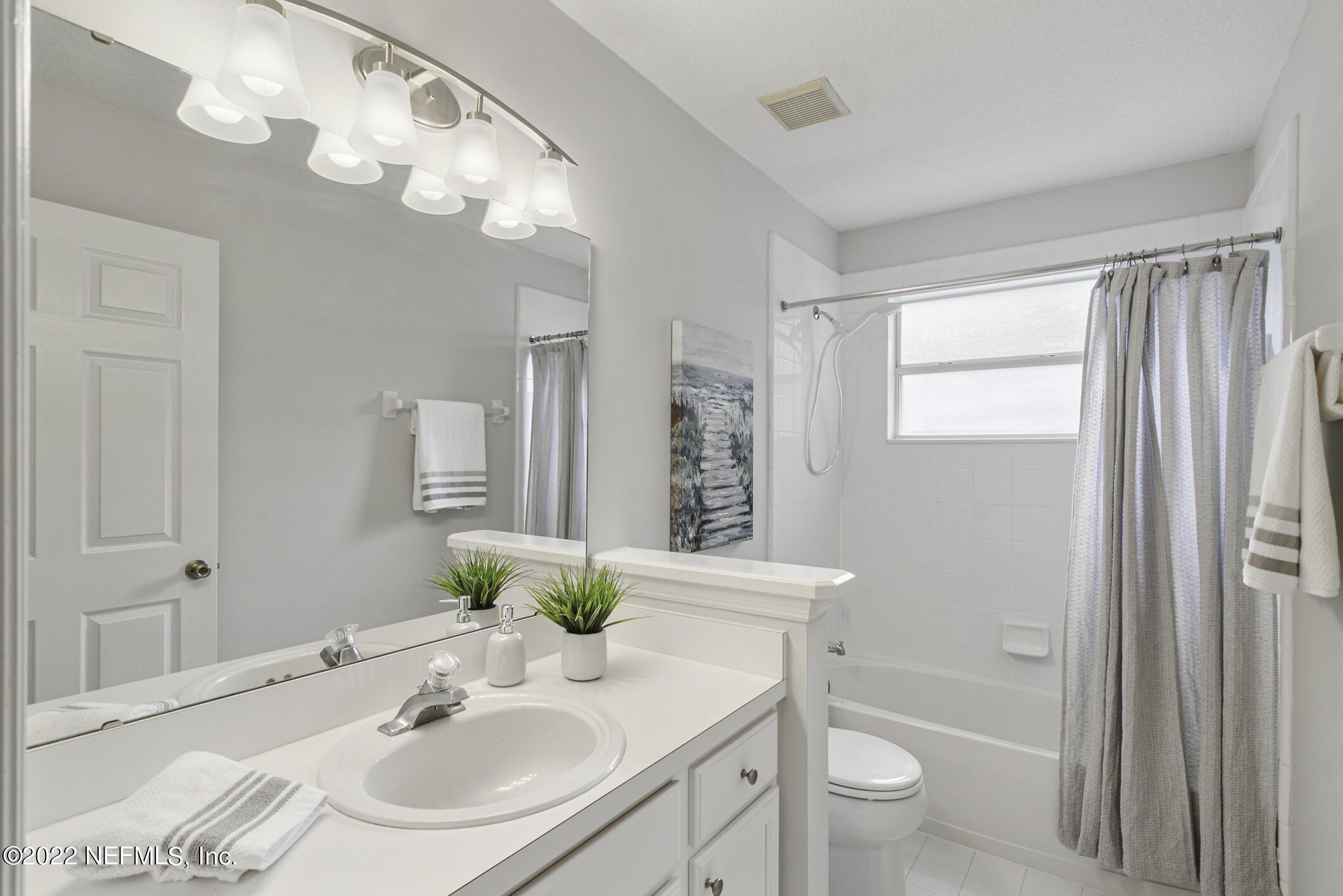 Lockwood Ln, Saint Johns, FL 32259