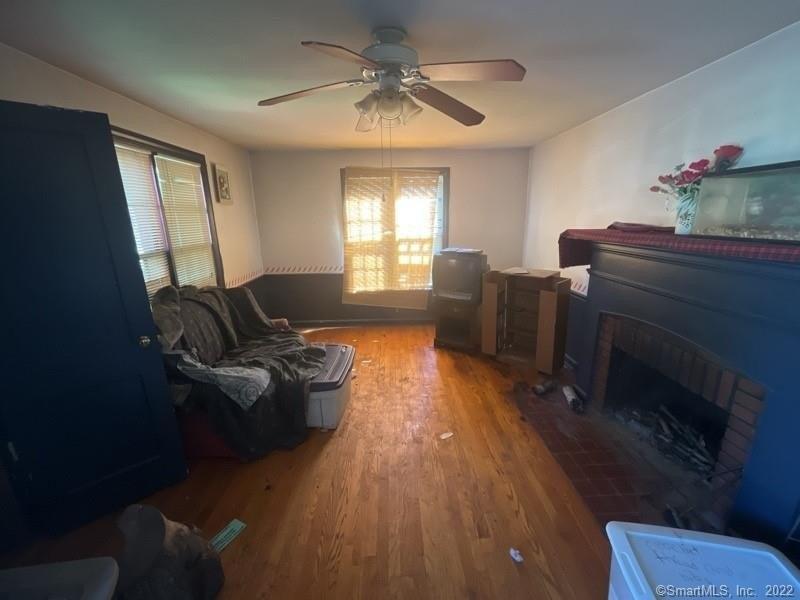 Cooper St, Enfield, CT 06082