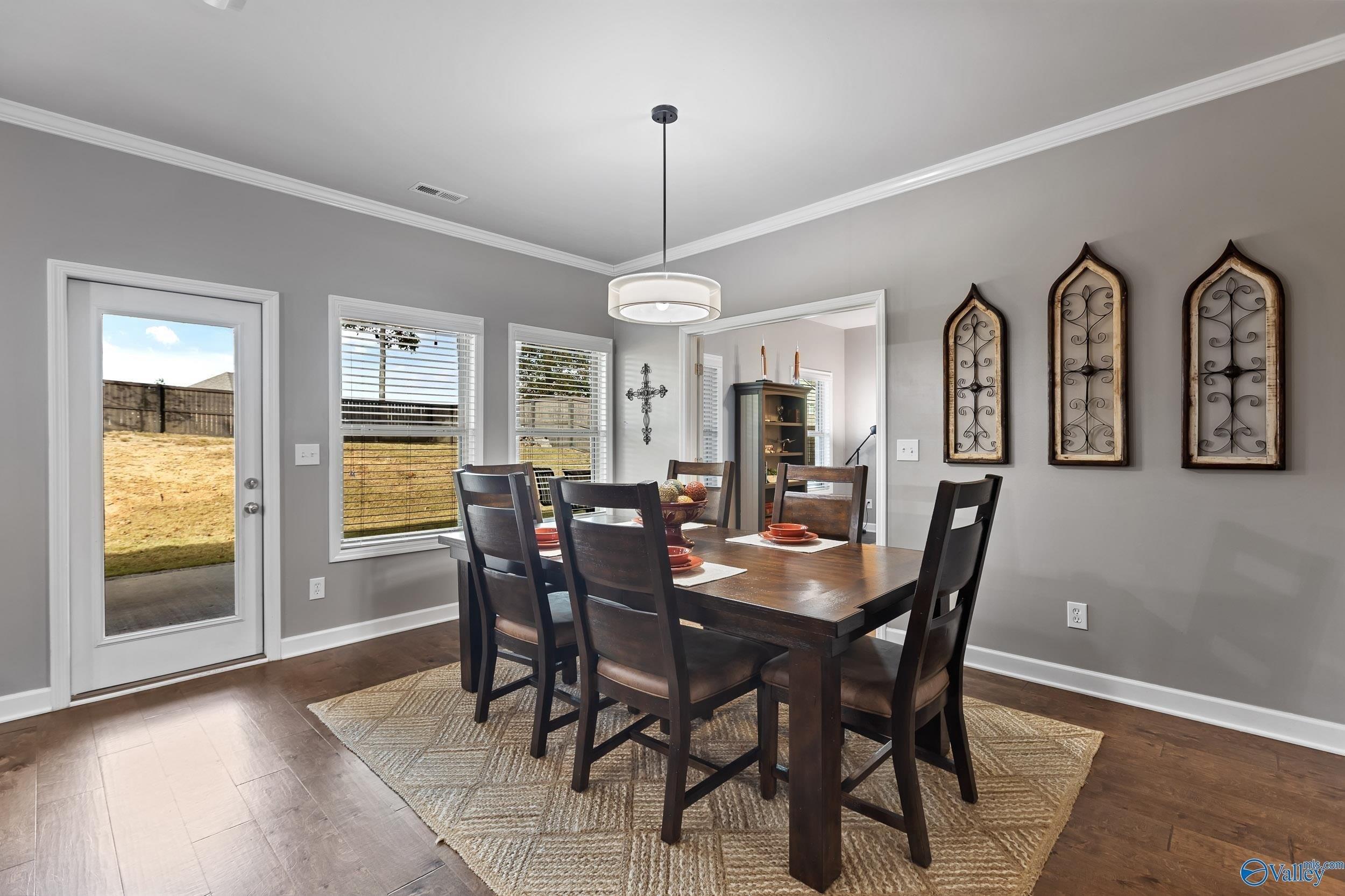 Heritage Brook Dr Nw, Madison, AL 35757