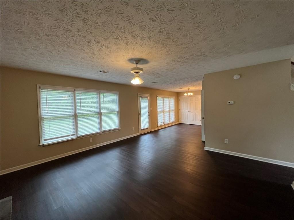 Parkside Dr, Dallas, GA 30157