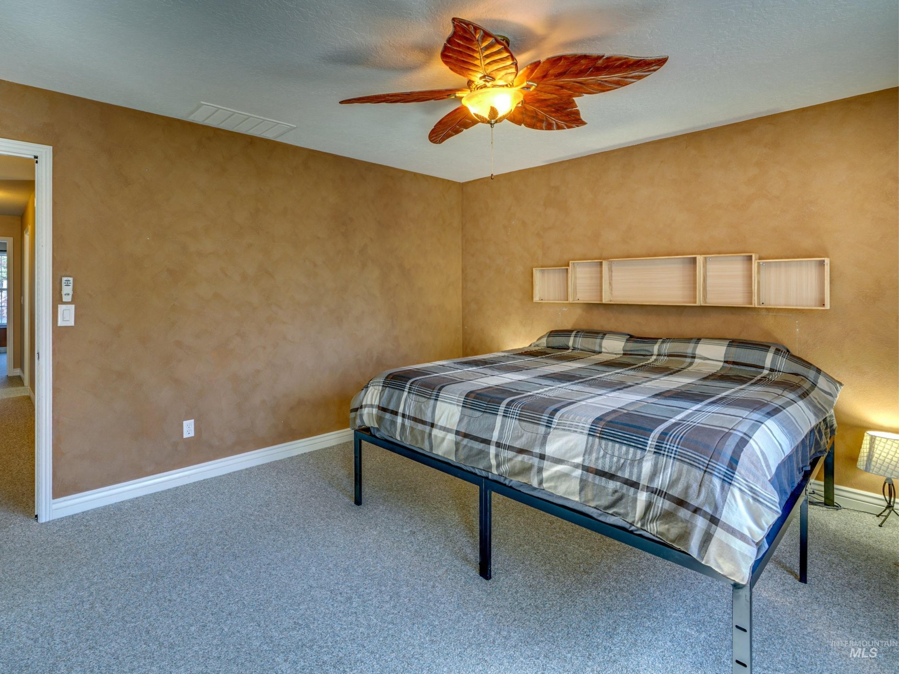 E Heathfield Ct, Eagle, ID 83616