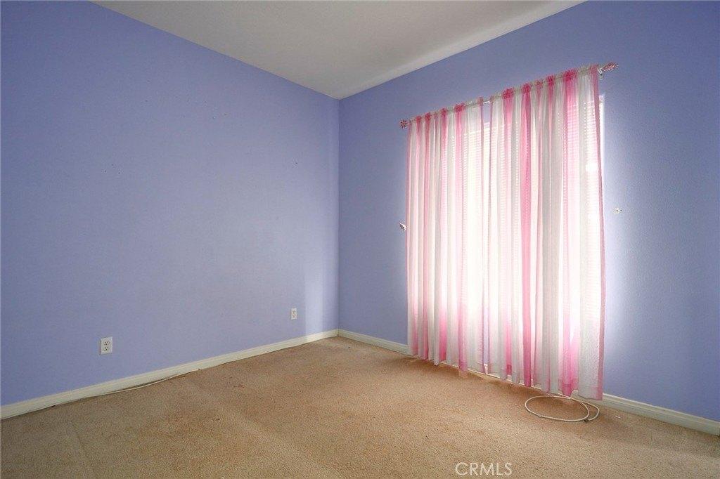 Dunsmuir Ln, Helendale, CA 92342