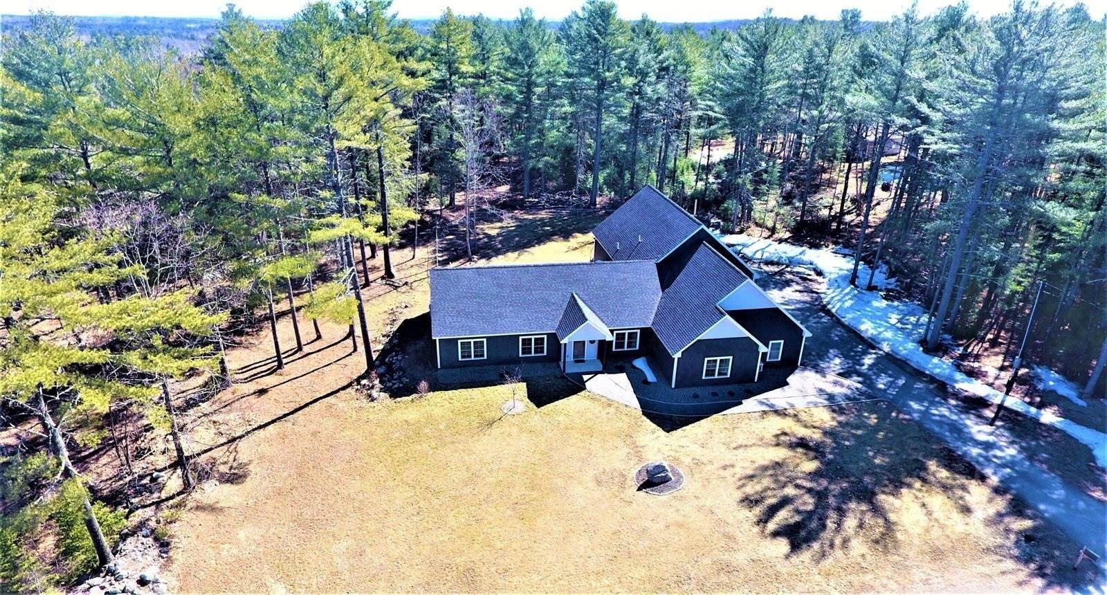 Graystone Dr, Hampden, ME 04444