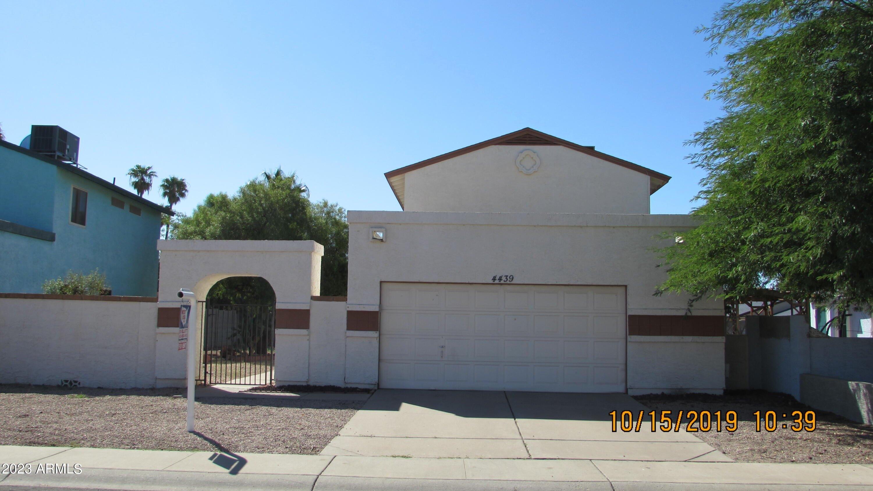 W Westcott Dr, Glendale, AZ 85308