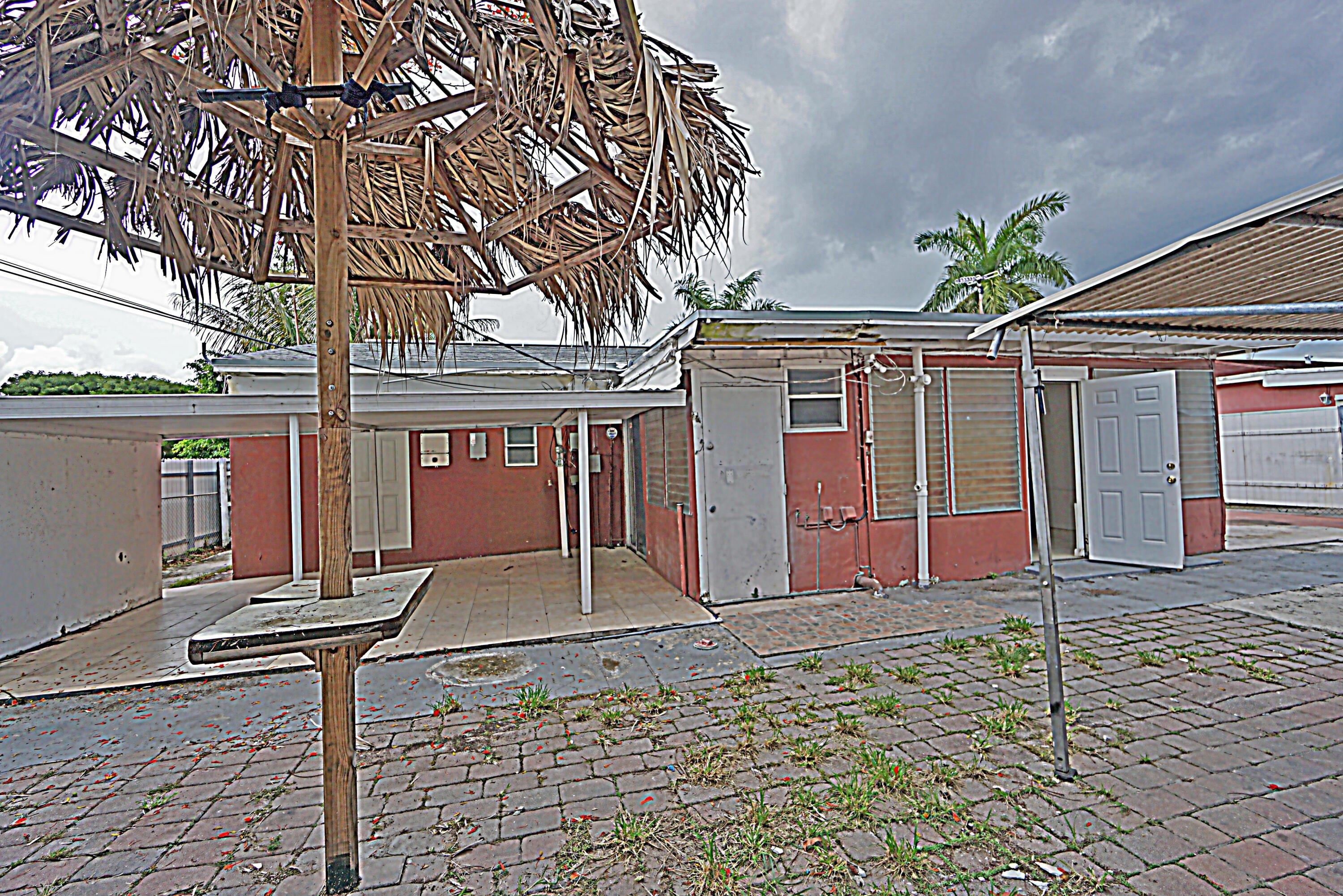 Sw 28th Ter, Miami, FL 33155