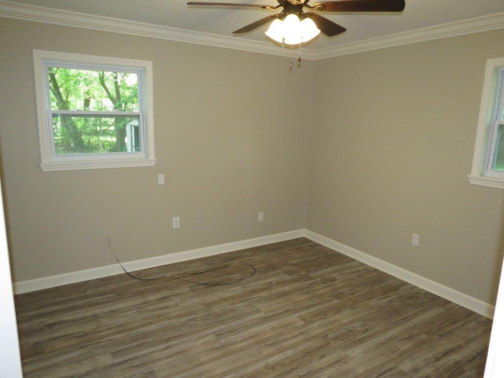 Autry St, Pearl, MS 39208