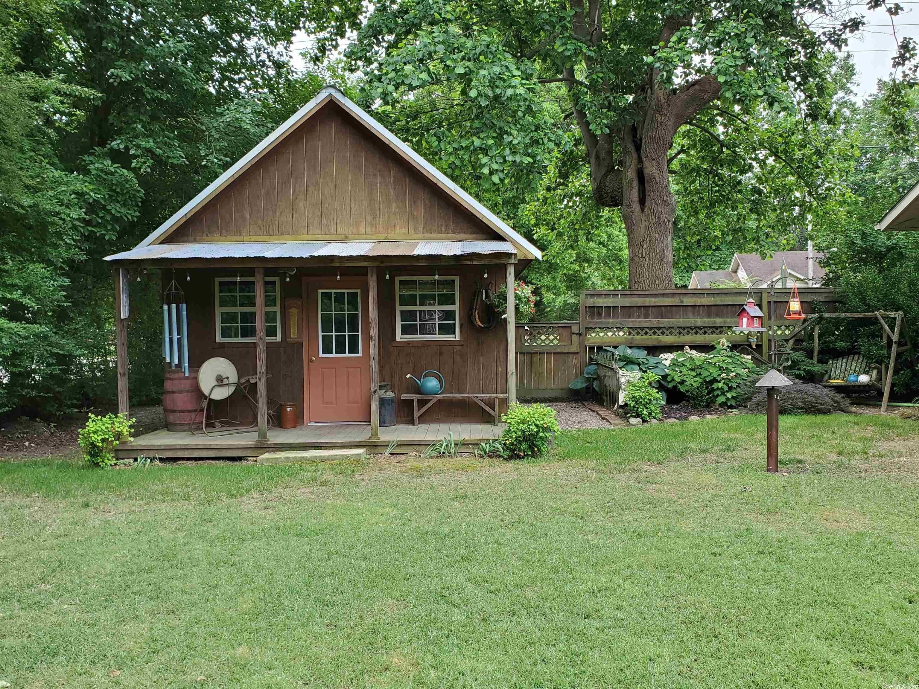 Homecrest Dr, Piggott, AR 72454