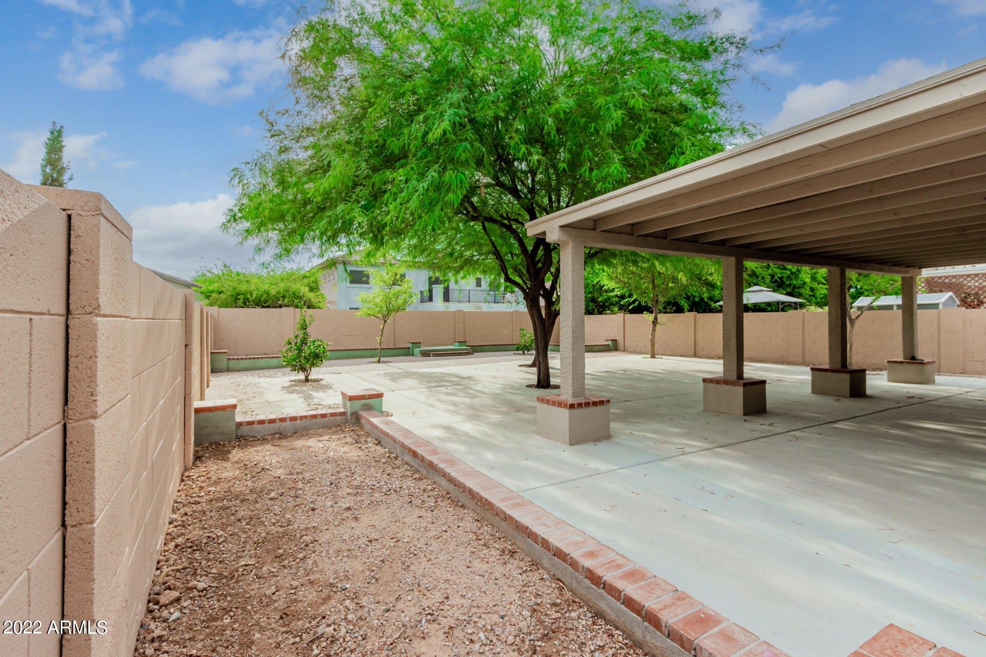 N 137th Ave, Litchfield Park, AZ 85340