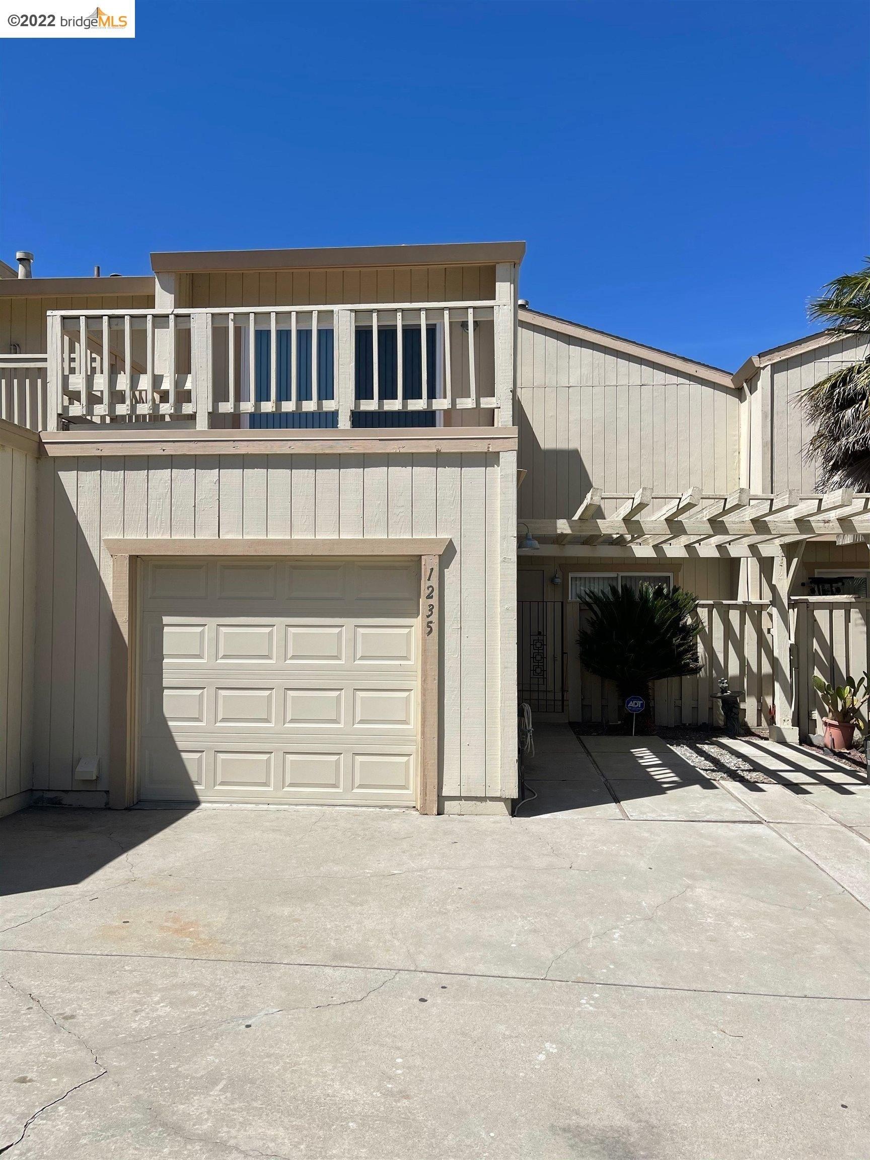Marina Cir, Discovery Bay, CA 94505