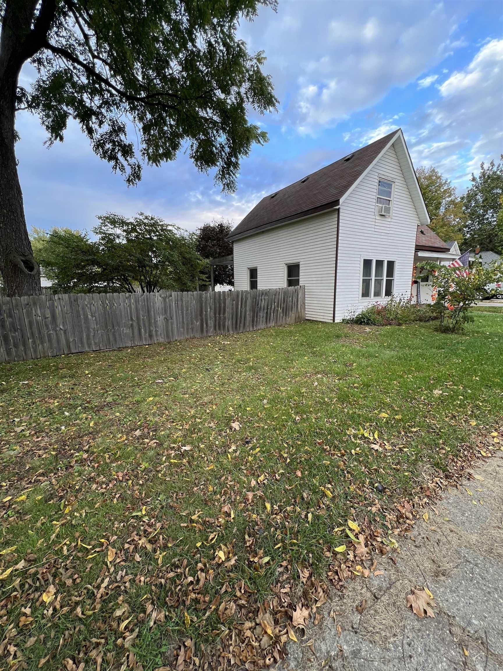 W King St, Owosso, MI 48867