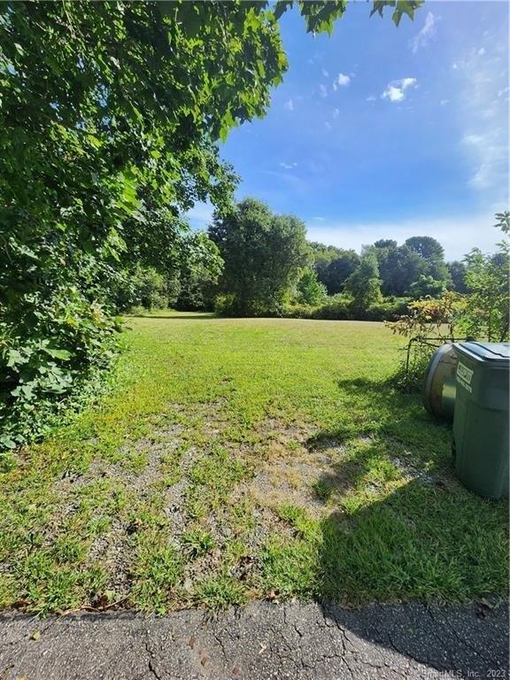 Bitgood Rd, Jewett City, CT 06351