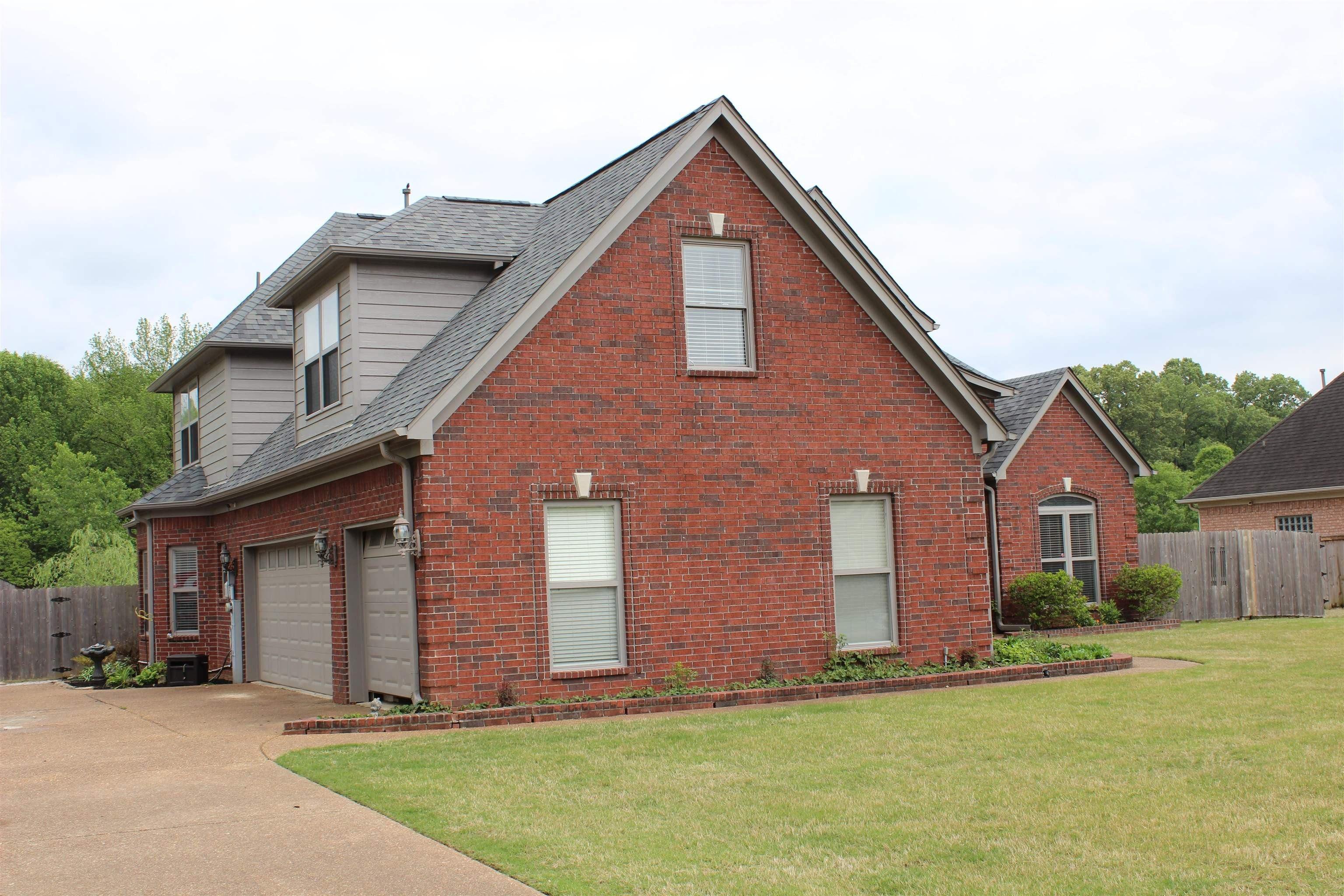 Charity Glen Cv, Bartlett, TN 38135
