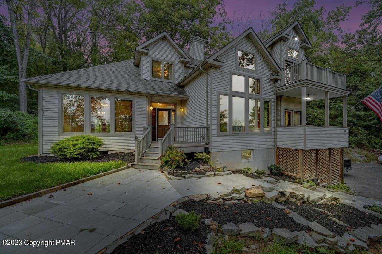 Chippawa Cir, Mount Bethel, PA 18343