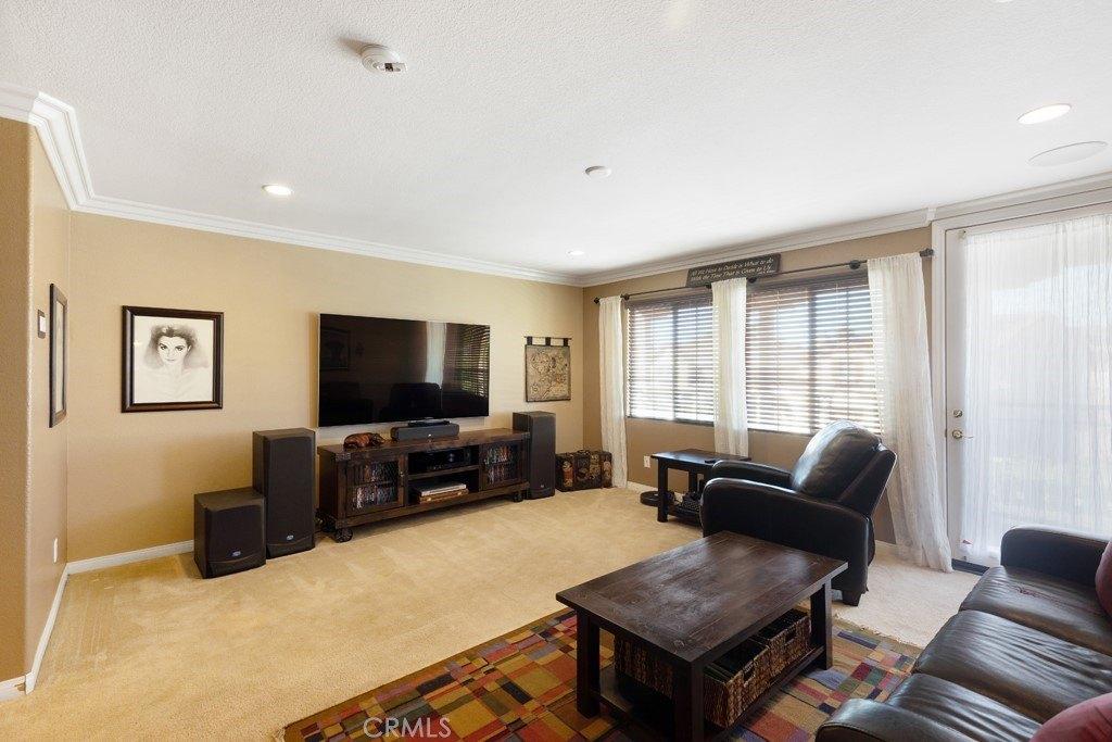 Deerpath Cir, Eastvale, CA 92880
