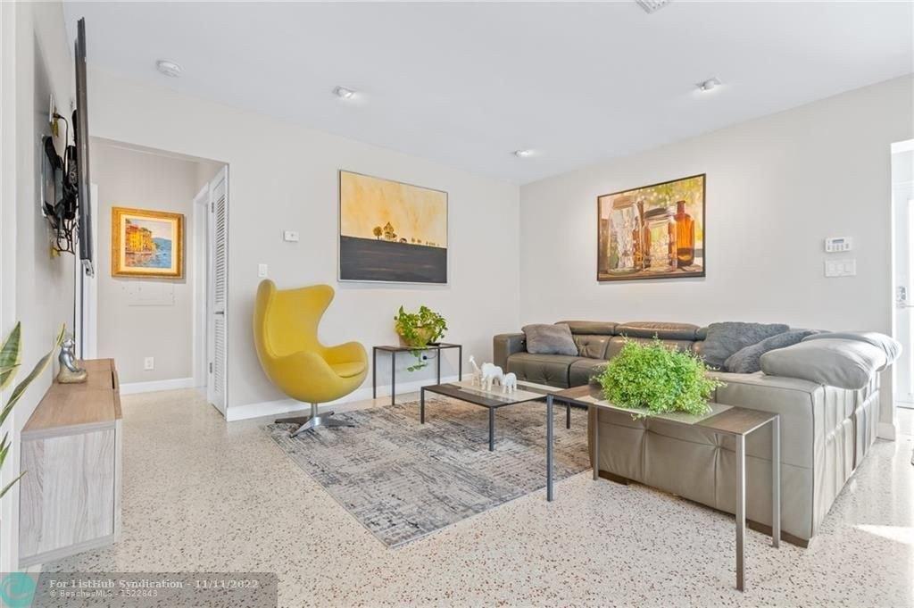 Ne 39th St, Oakland Park, FL 33334
