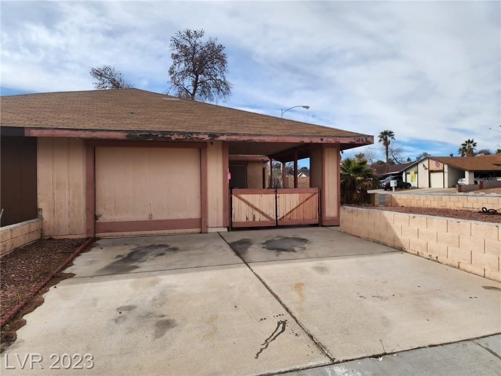 Mountain Meadow Ln, Las Vegas, NV 89147