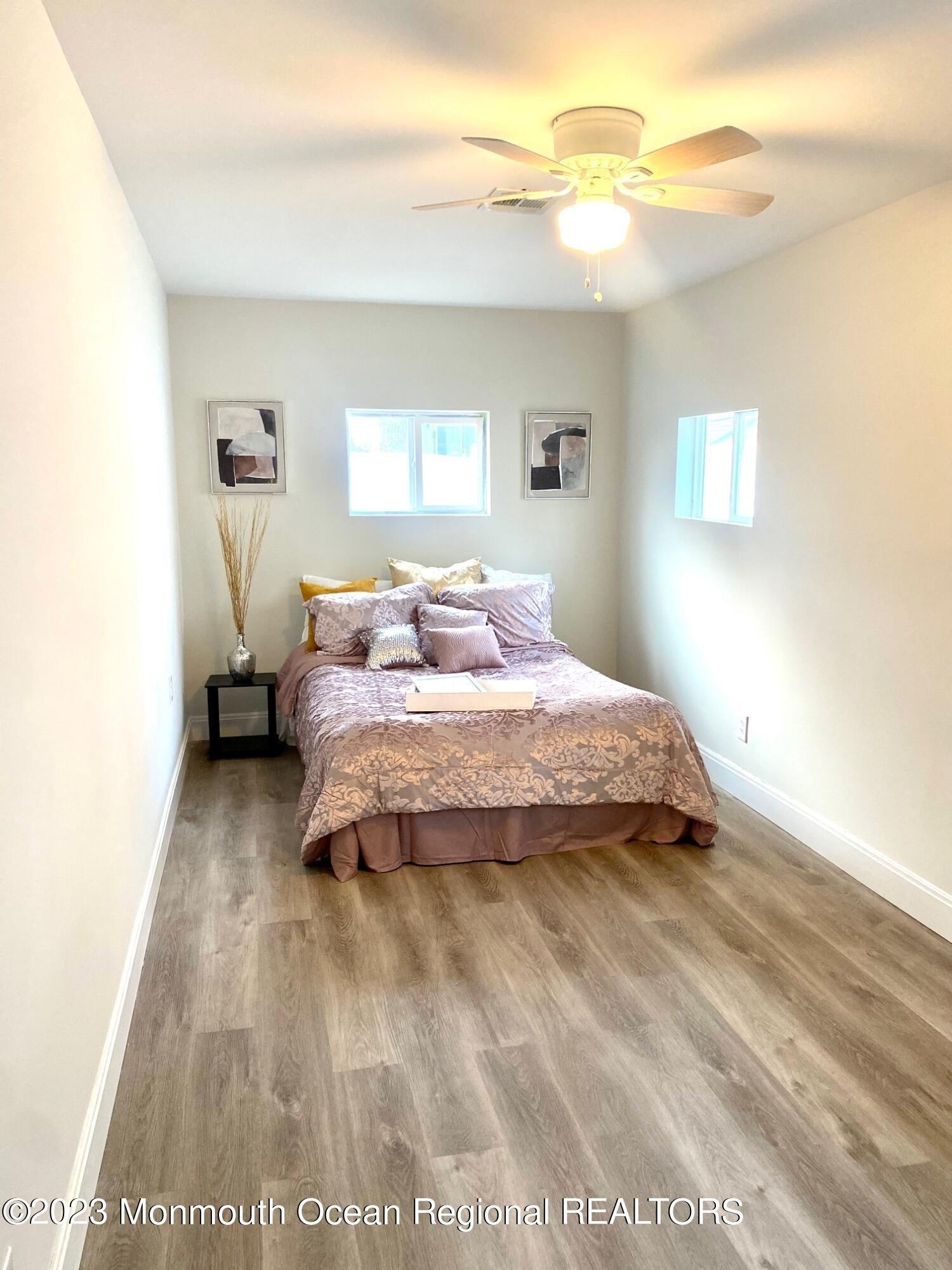 Falcon Dr, Little Egg Harbor Twp, NJ 08087
