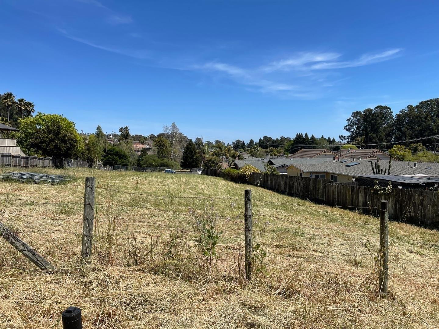 Mission Dr, Santa Cruz, CA 95065