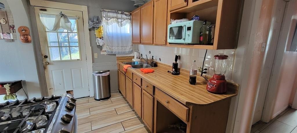 Wilbur St, Dallas, TX 75224