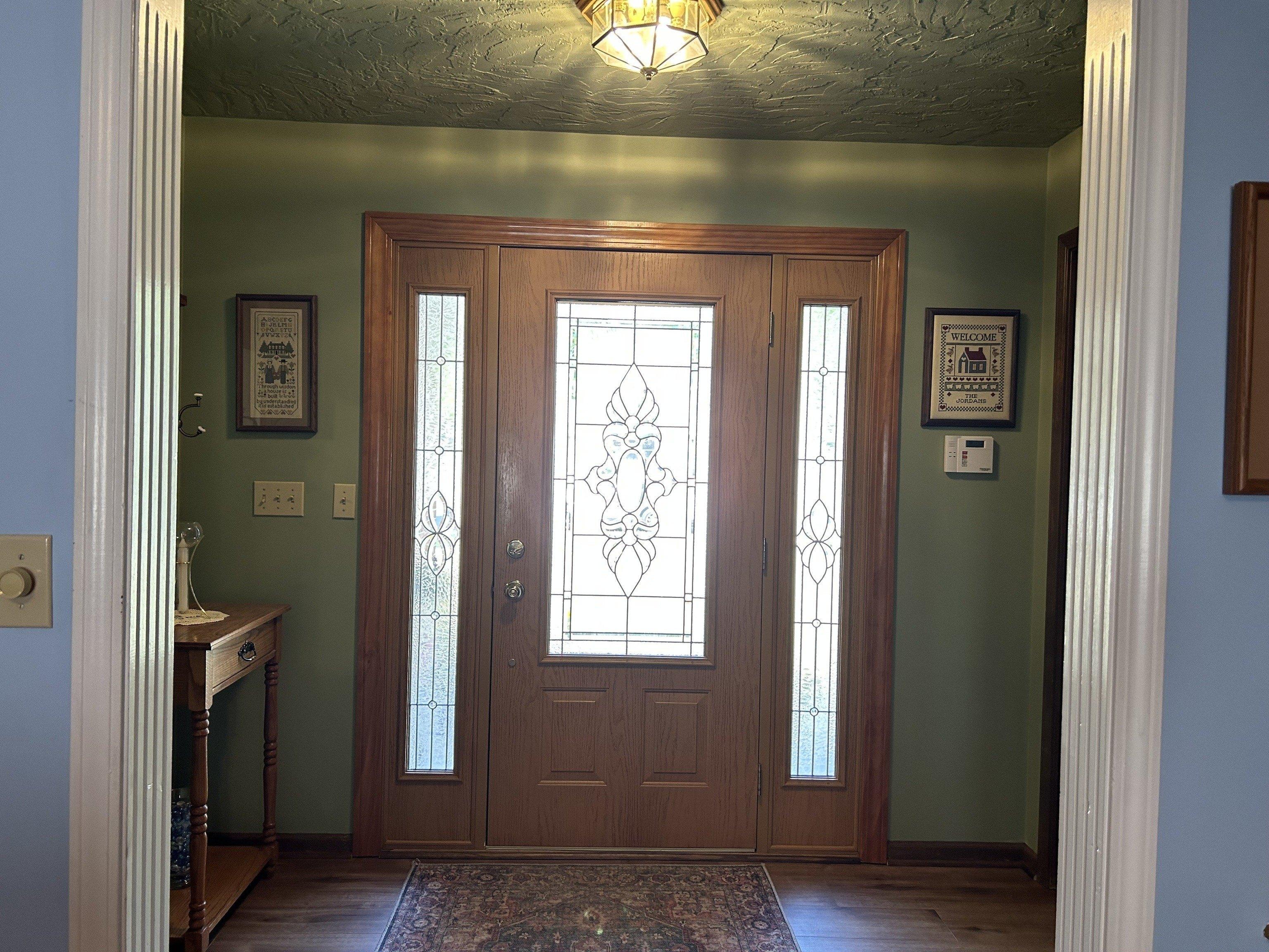 Hickory Dr, Greenfield, IN 46140