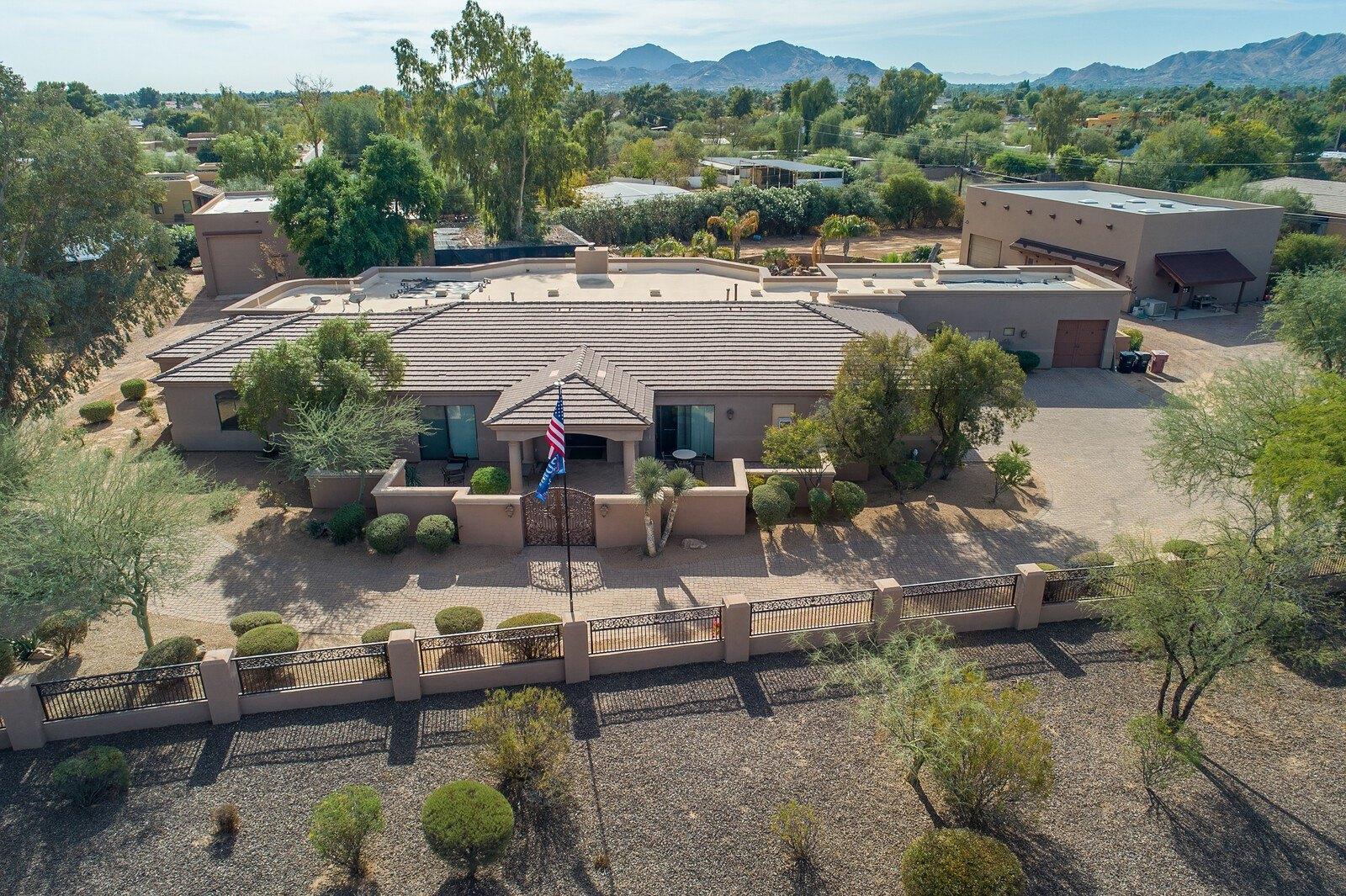 E Paradise Dr, Scottsdale, AZ 85254