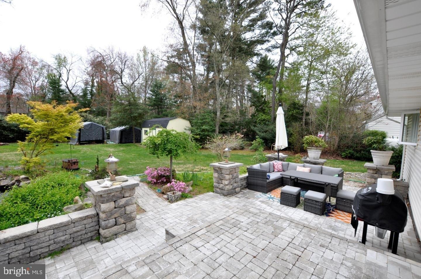 Pin Oak Trl, Medford, NJ 08055