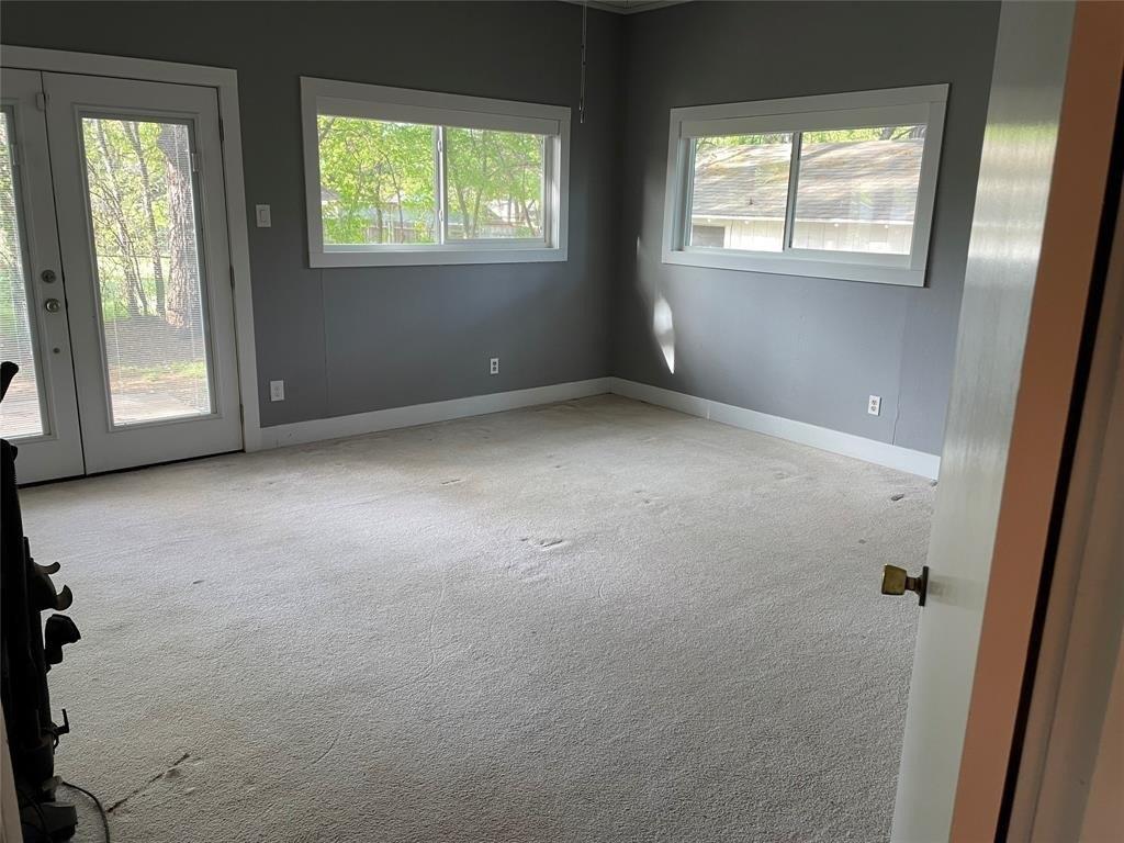 Cardinal Rd, Mansfield, TX 76063