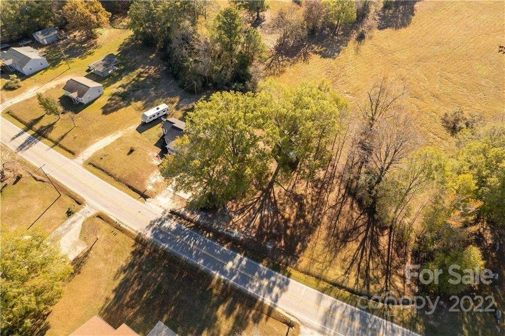 Taxahaw Rd, Lancaster, SC 29720