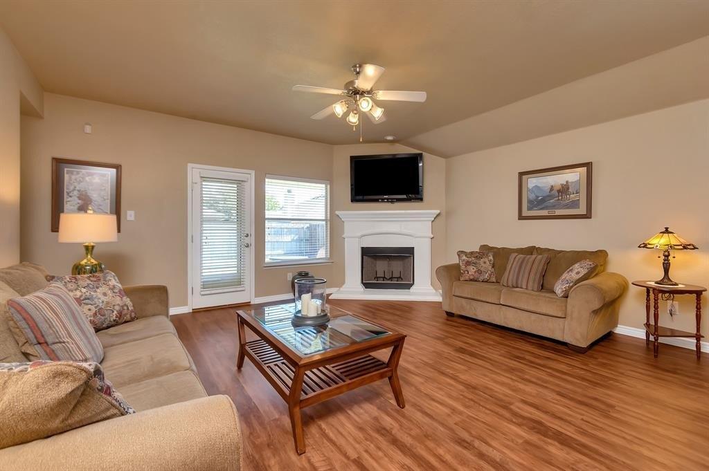 Steerman Ct, Fort Worth, TX 76179