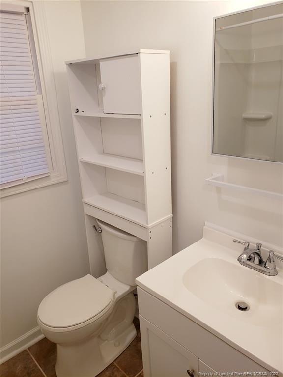 W Duke St, Dunn, NC 28334