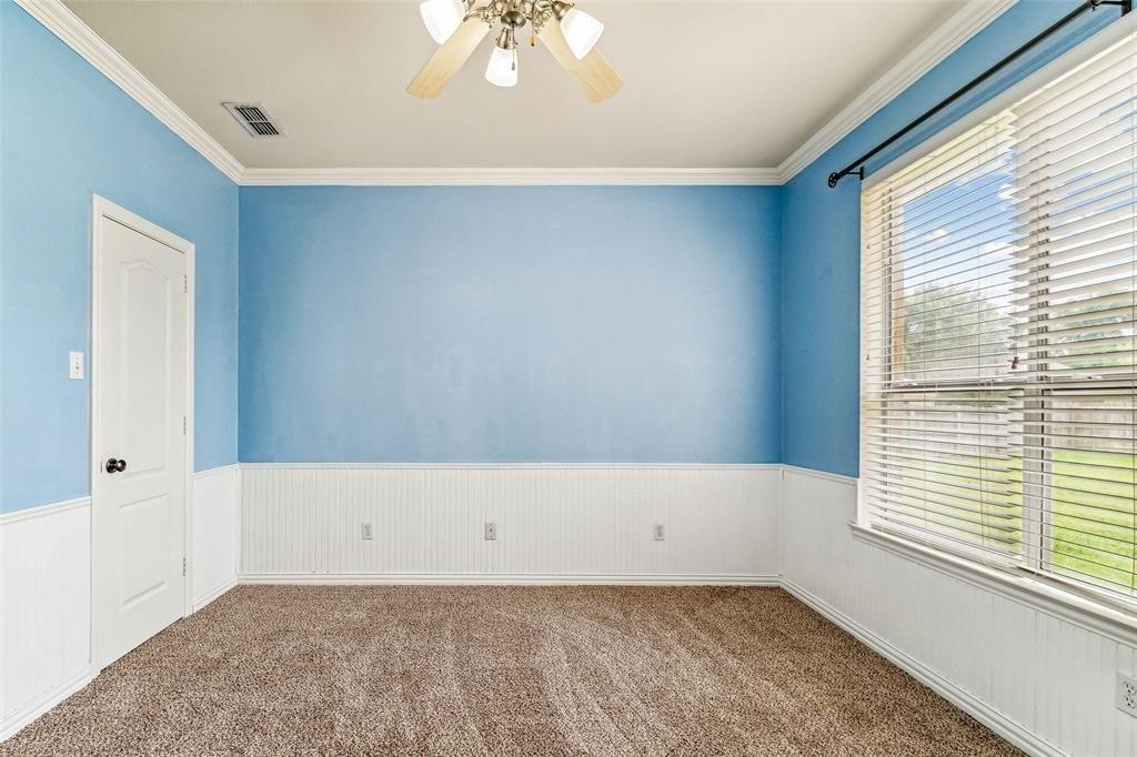 Rim Rock Ct, Granbury, TX 76049