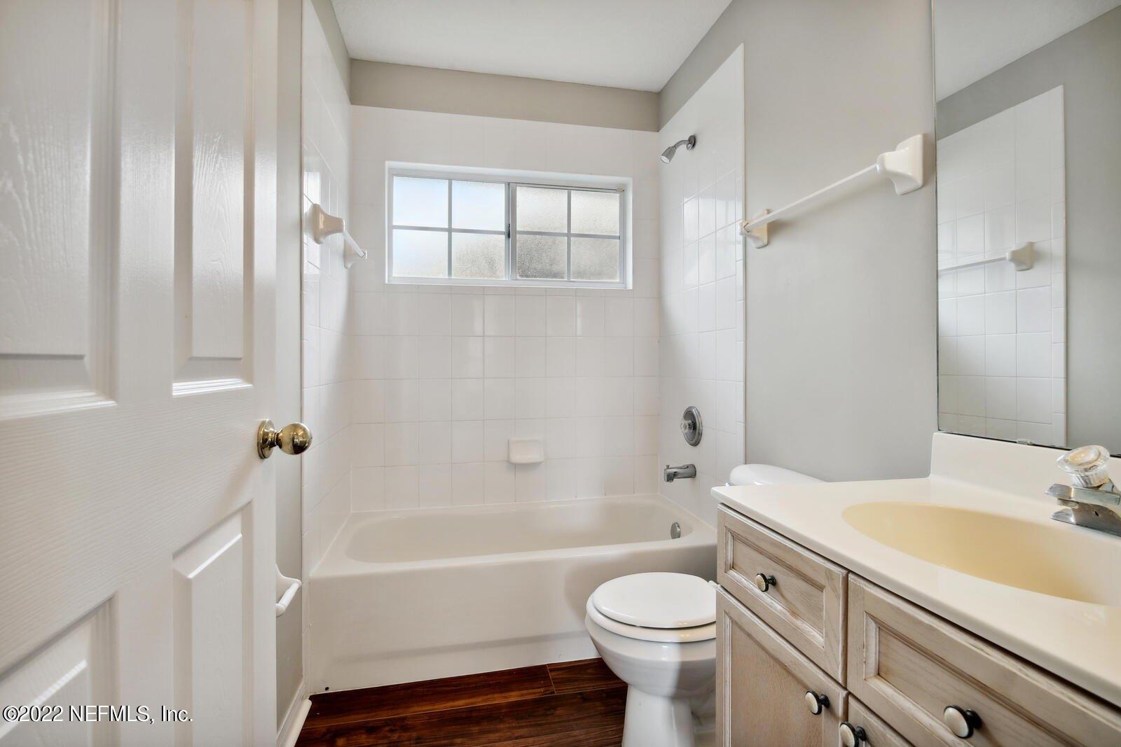 Briarmead Ln, Jacksonville, FL 32258