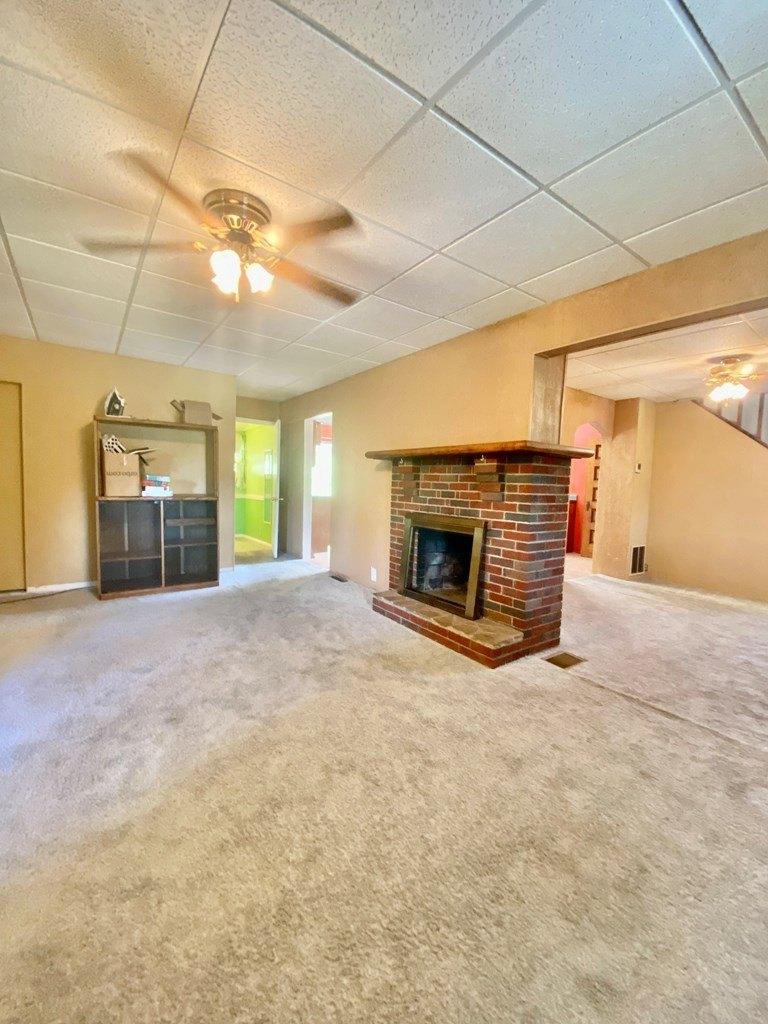 S Highland Ave, Moundsville, WV 26041