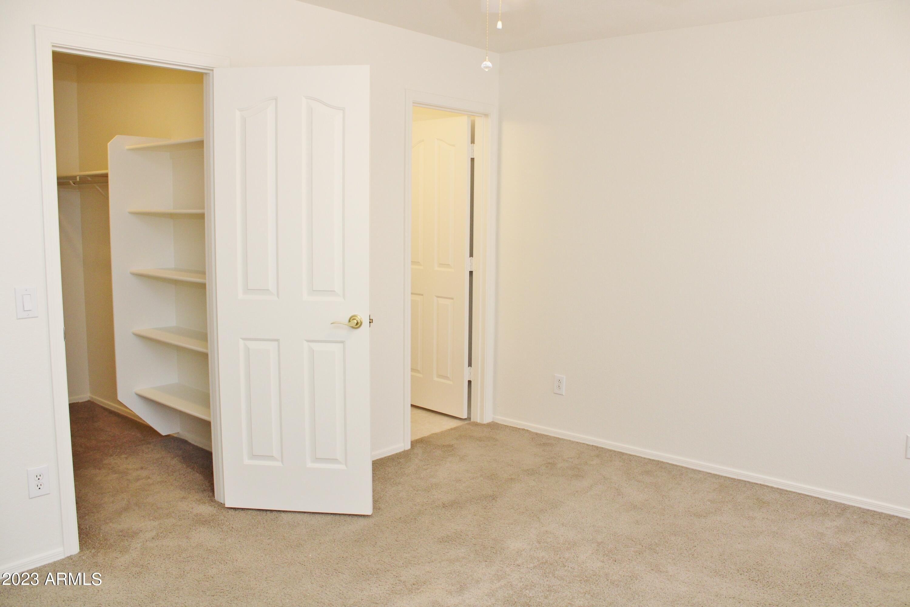 E Palm Beach Dr, Chandler, AZ 85249