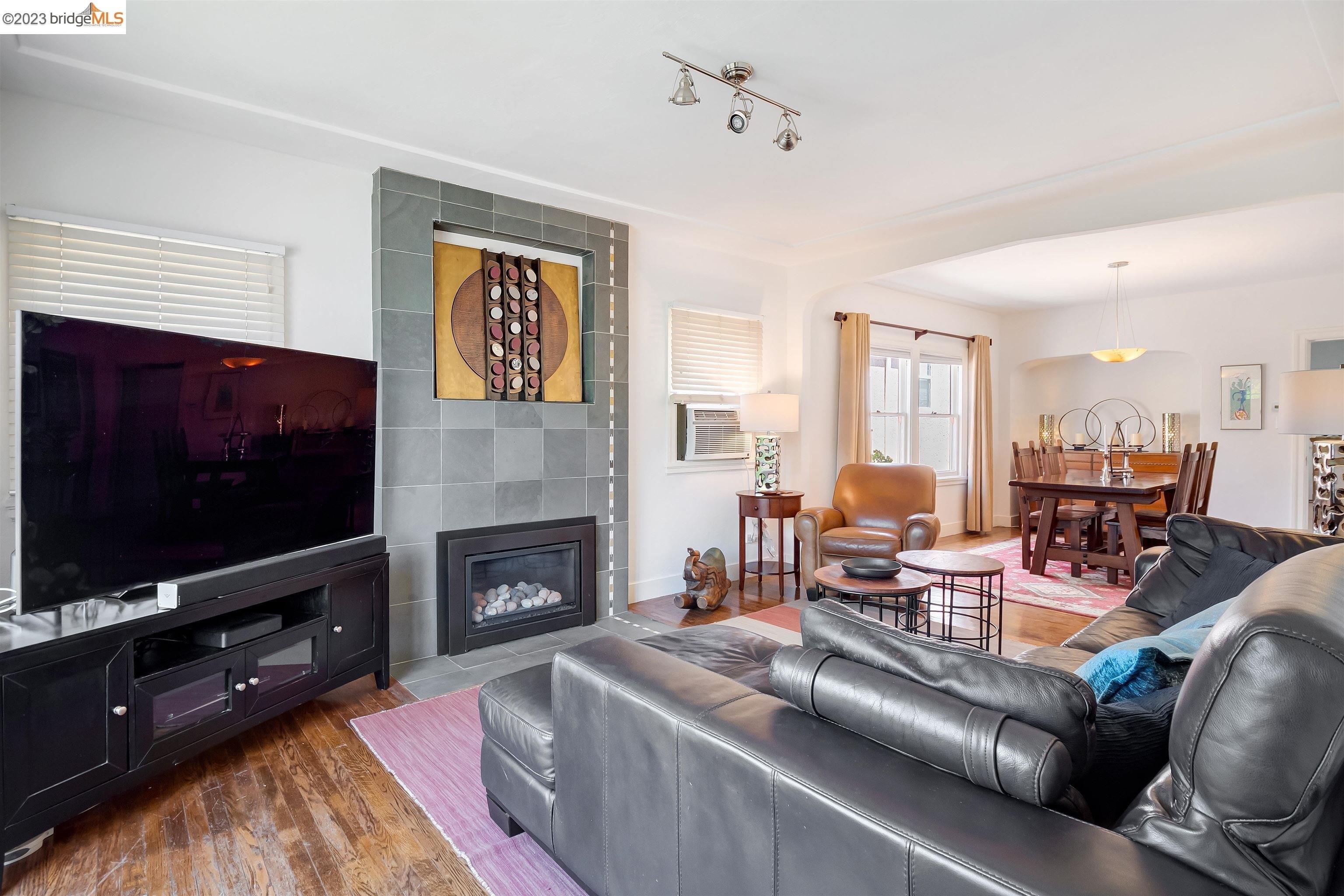 60th Ave, Oakland, CA 94605
