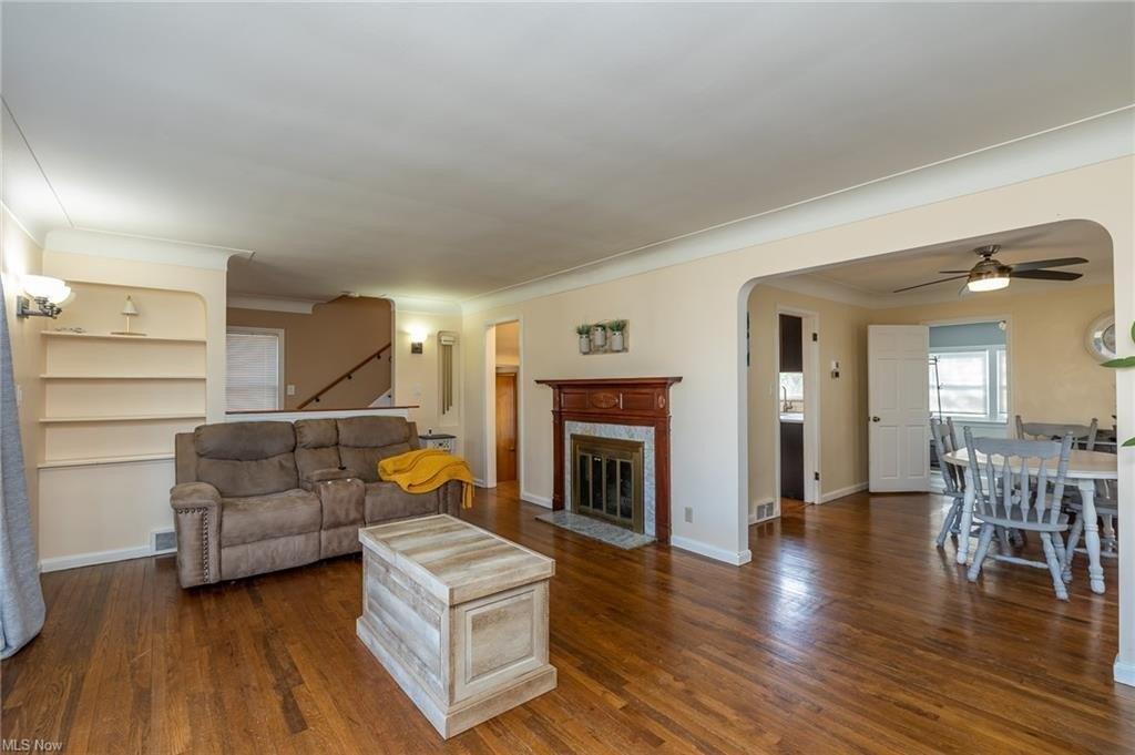 Traymore Rd, Cleveland, OH 44118