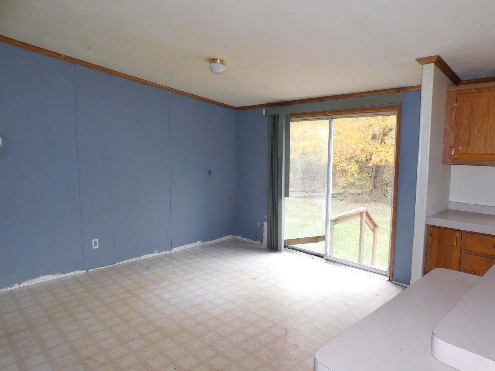 Manor Rd, Benton Harbor, MI 49022