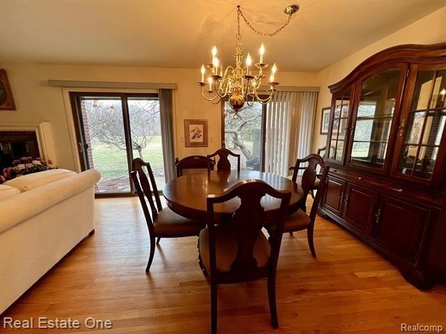 Lindenwood Dr, Dearborn, MI 48120